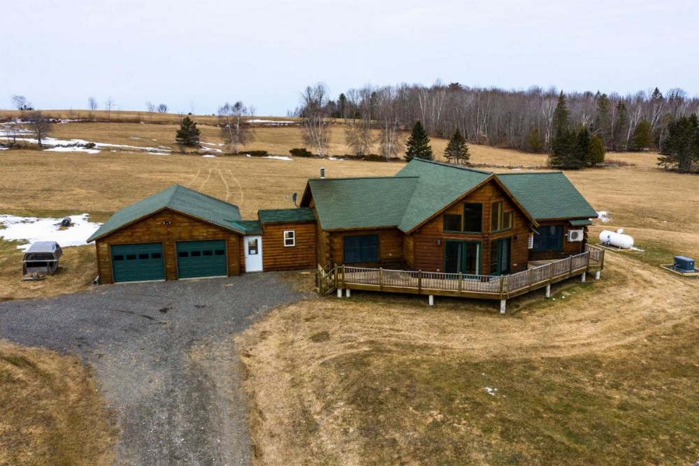 Family-Friendly Troy Getaway with Furnished Deck Image 20